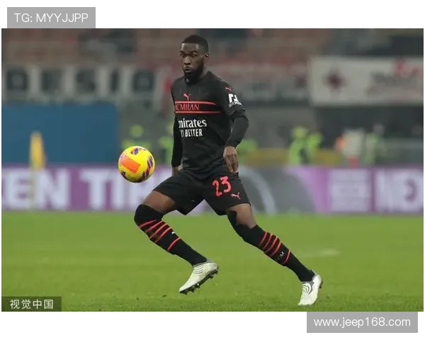 尤文双线追击米兰双星！托莫里续约僵局成突破口，特奥转会博弈升级